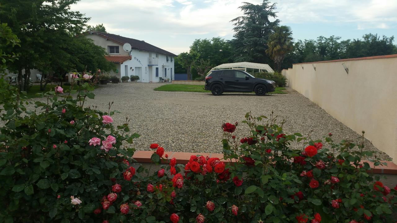Bed and Breakfast Douce France 82 Saint-Nicolas-de-la-Grave Exteriér fotografie